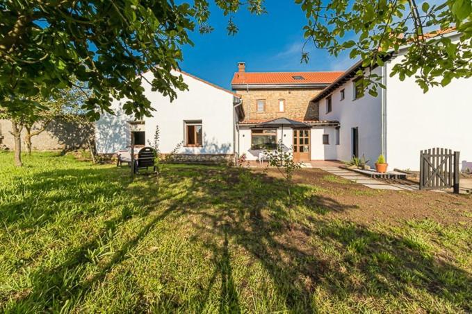 Llulla.Es Villa Cortiguera Buitenkant foto