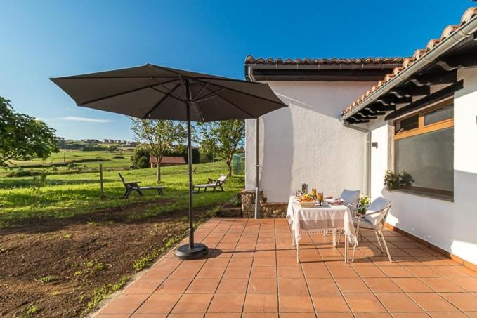 Llulla.Es Villa Cortiguera Buitenkant foto