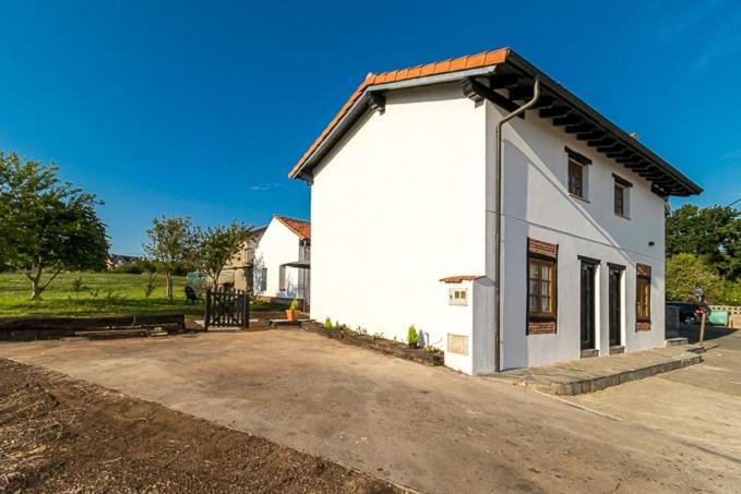 Llulla.Es Villa Cortiguera Buitenkant foto