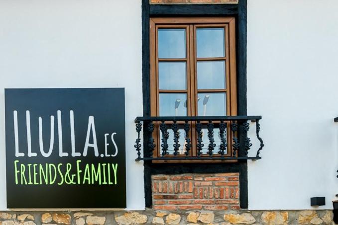 Llulla.Es Villa Cortiguera Buitenkant foto